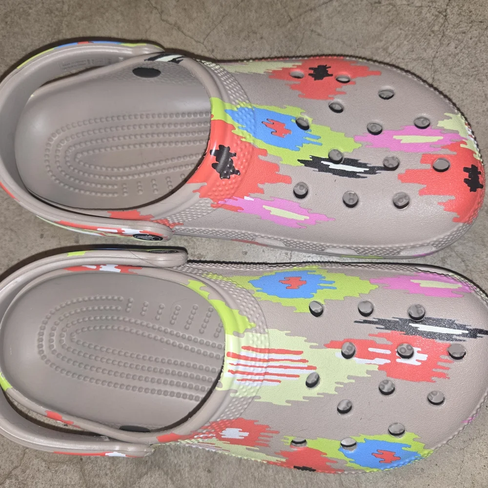 Colorful Clogs - Picture 2 of 2